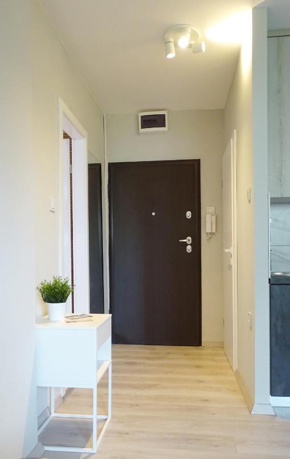 Petite Grey Apartment With Free Private Parking Zagreb Ngoại thất bức ảnh