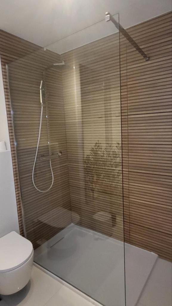 Petite Grey Apartment With Free Private Parking Zagreb Ngoại thất bức ảnh